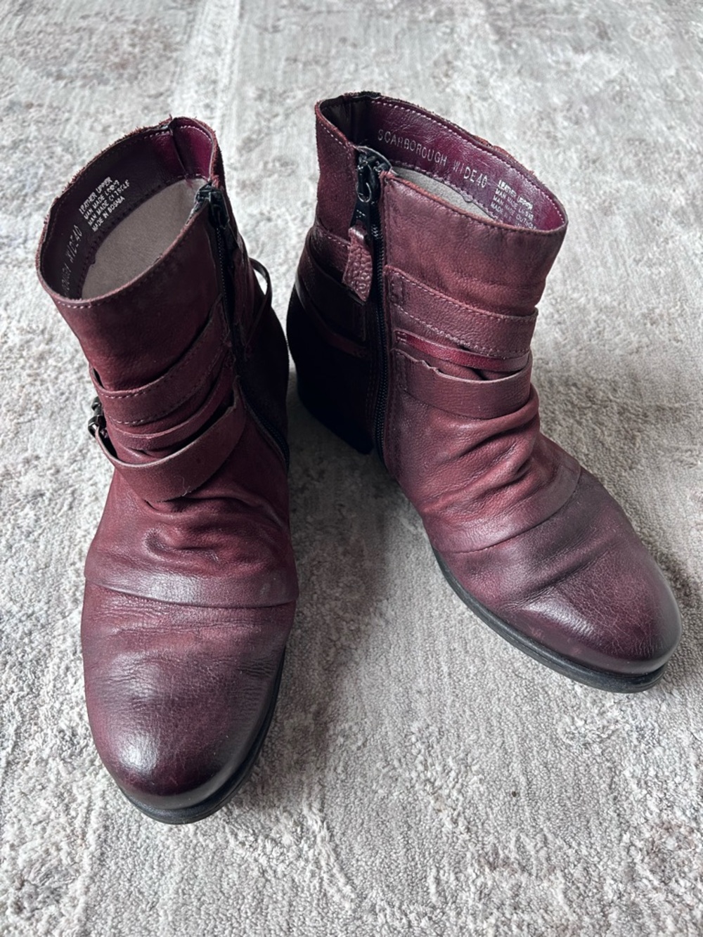 Miz Mooz Leather Ankle Side Zip Boots with Buckle Suzy Merlot 9-9.5W Scarborough - Picture 3 of 9